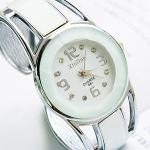 Montre Couleur Pour Femme