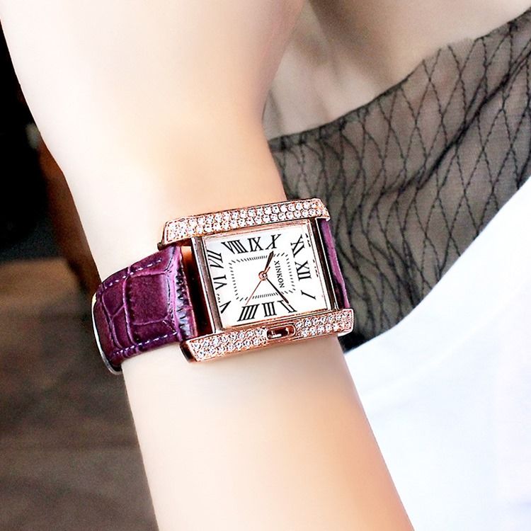 Montre Pour Femme Avec Bracelet En Cuir À Strass Carré