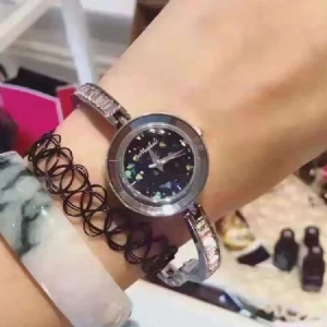 Montre À Quartz Rond Pour Femme Avec Bracelet Mince