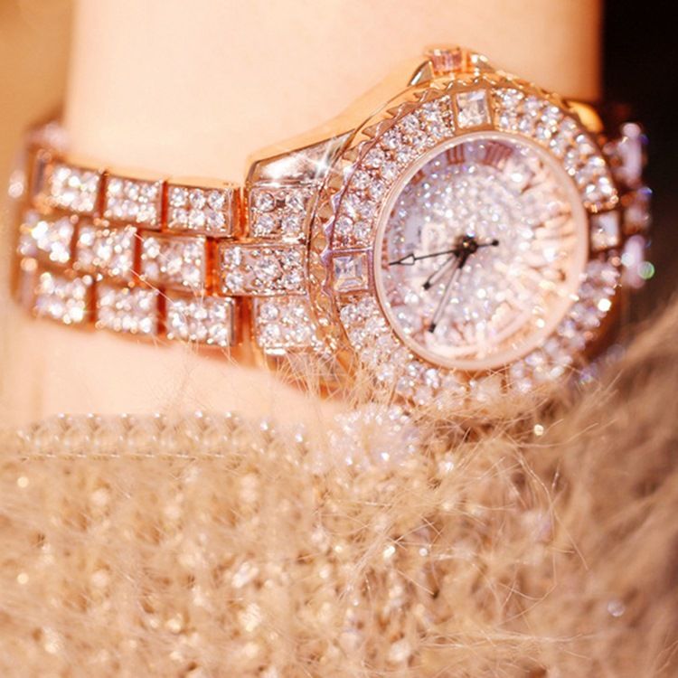 Montre Ronde En Strass Pour Femme