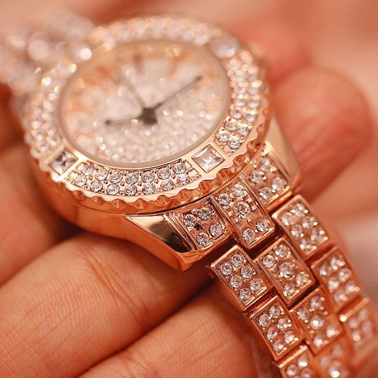 Montre Ronde En Strass Pour Femme