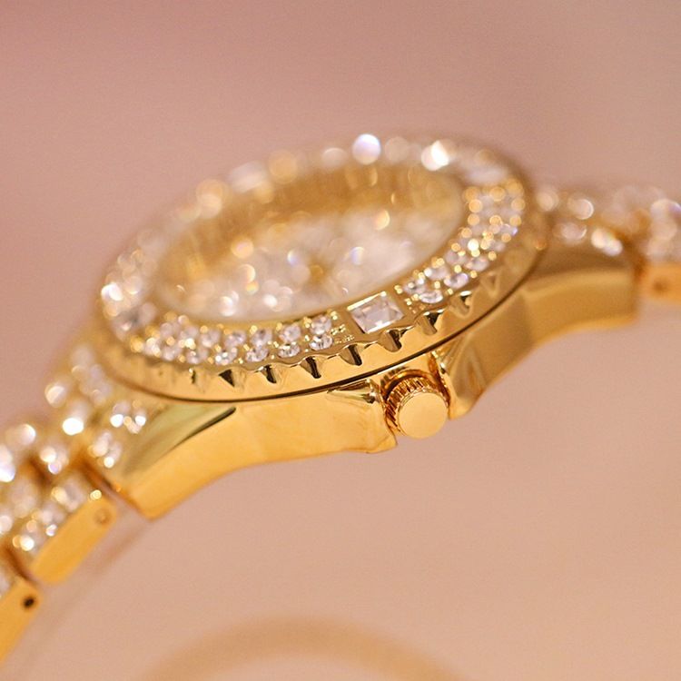 Montre Ronde En Strass Pour Femme