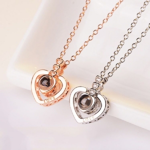 Collier Lettre En Forme De Coeur