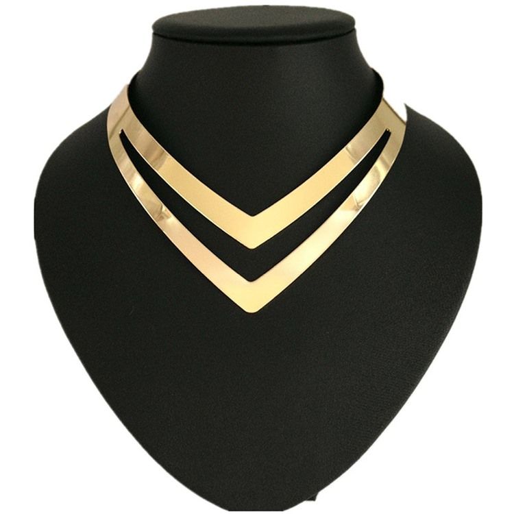 Collier En V À La Mode Du Nigeria