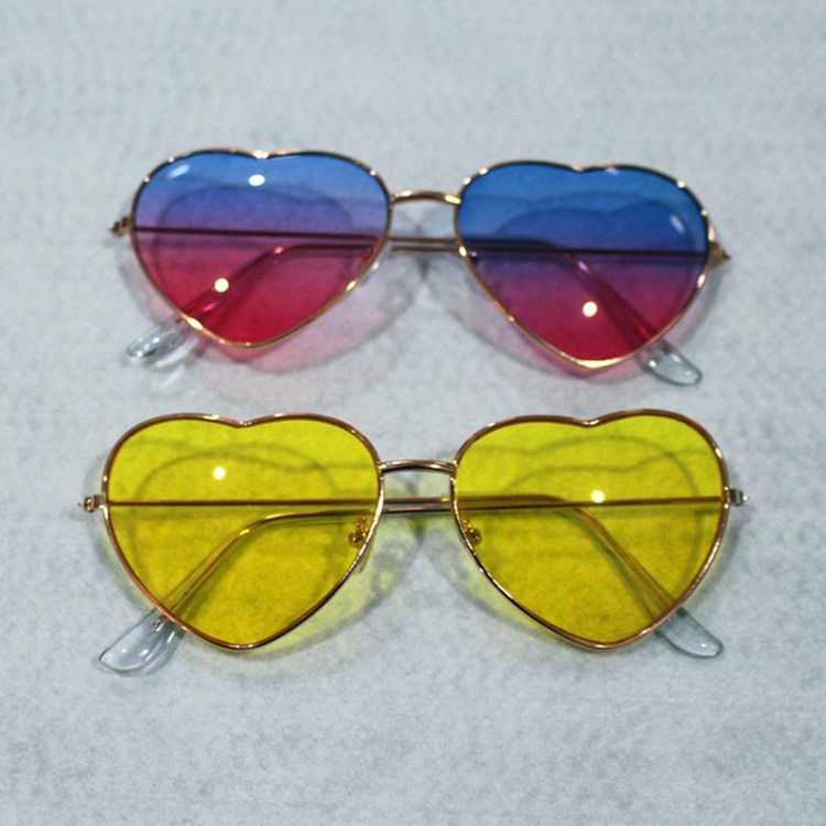 Lunettes De Soleil Coeur Pour Femme