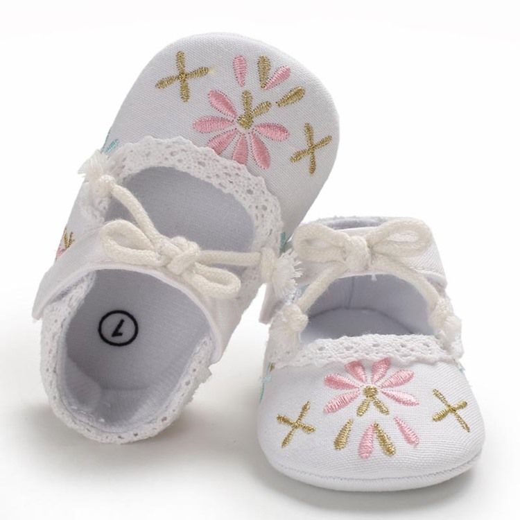 Chaussures De Bébé Brodées