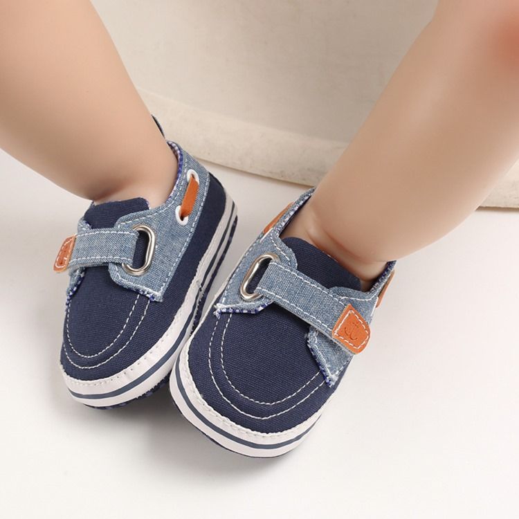 Chaussures De Bébé En Fil De Coton