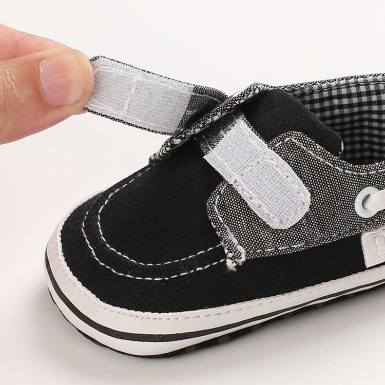 Chaussures De Bébé En Fil De Coton