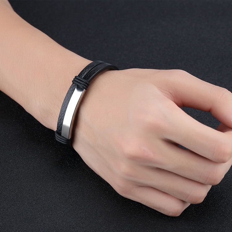 Bracelet En Cuir En Acier Inoxydable Chaud Pour Hommes Pour Hommes Et Femmes