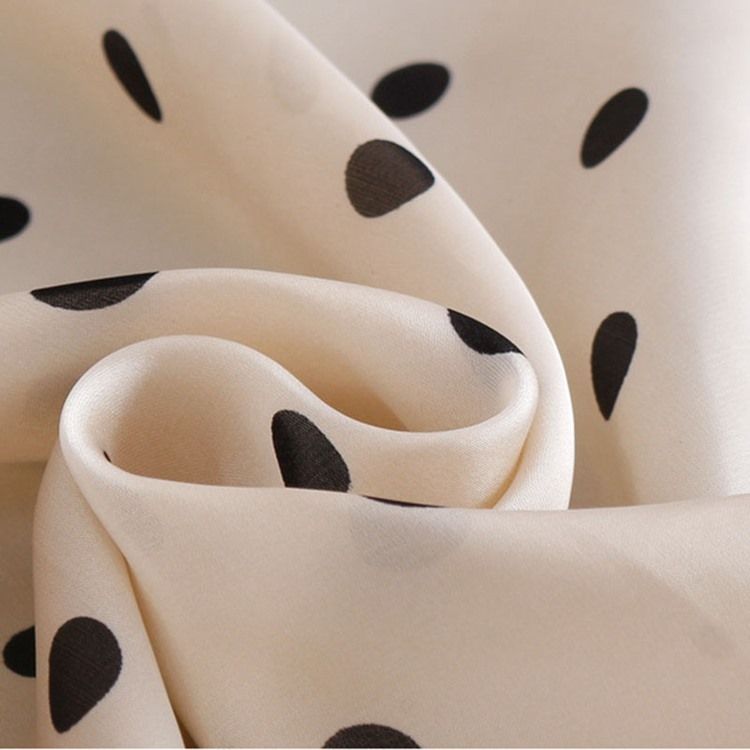 Foulards À Pois Pour Femmes