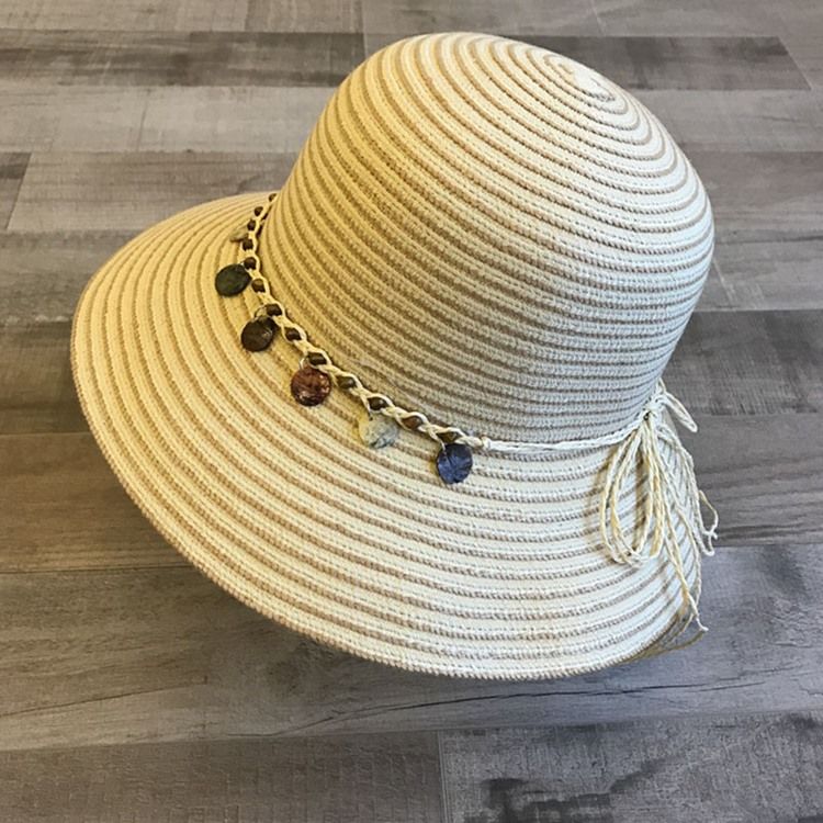 Chapeau À Rayures En Coquillage Pour Femme