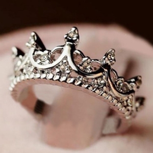 Bague Couronne Évidée Vintage Pour Femme