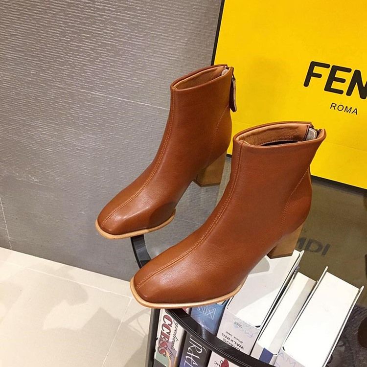 Bottines Simples Pour Femmes À Bout Rond Et À Talons Épais