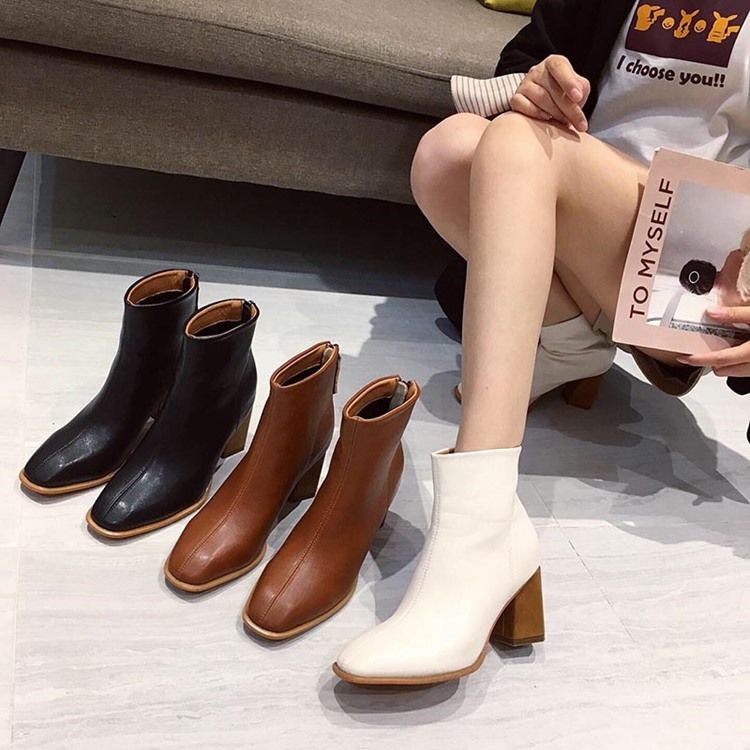 Bottines Simples Pour Femmes À Bout Rond Et À Talons Épais