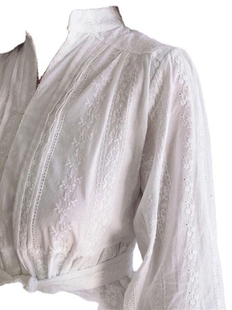 Robe Blanche Trapèze À Manches Longues À Lacets Au-dessus Du Genou Pour Femmes