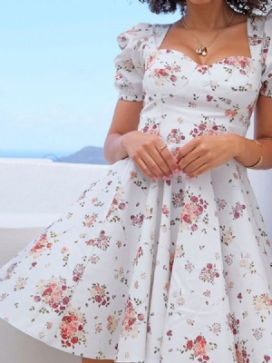 Robe Imprimée Au-dessus Du Genou À Manches Courtes Et Taille Moyenne Pour Femmes