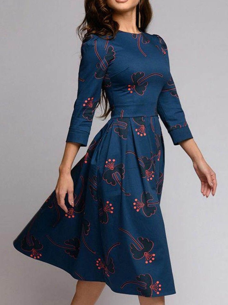 Robe Régulière À Fleurs À Manches Trois-quarts Et Col Rond Pour Femme