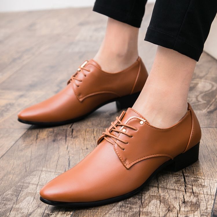 Chaussures Habillées Unies À Bout Pointu Et À Lacets Pour Hommes