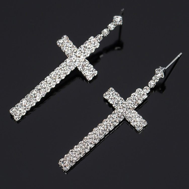 Boucles D'oreilles De Bal De Fin D'année Romantique Avec Strass Et Strass