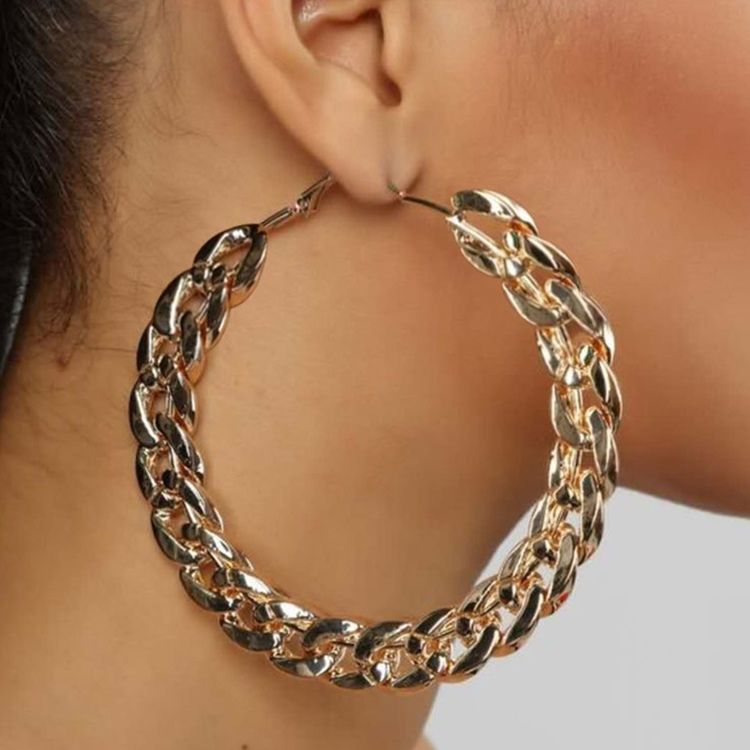 Boucles D'oreilles D'anniversaire Européennes Unies Pour Femmes