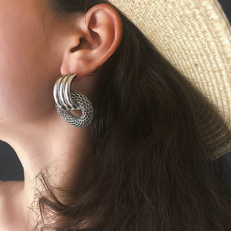 Boucles D'oreilles De Fête À Créoles Unies