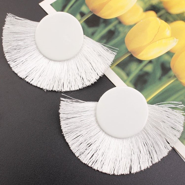 Boucles D'oreilles À Pompons Pour Femmes