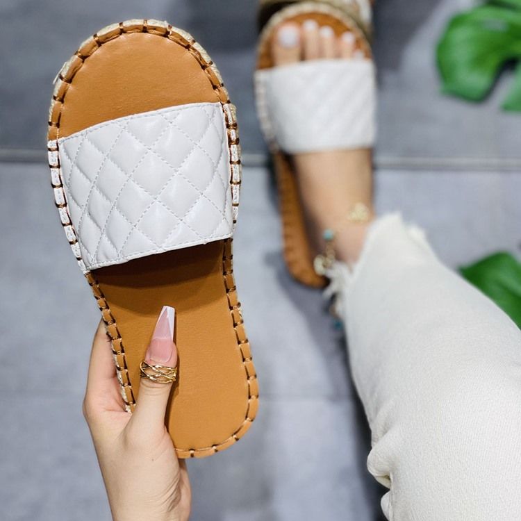 Flip Flop Slip-on Flat Avec Des Pantoufles Décontractées Sandales Plates Pour Femmes